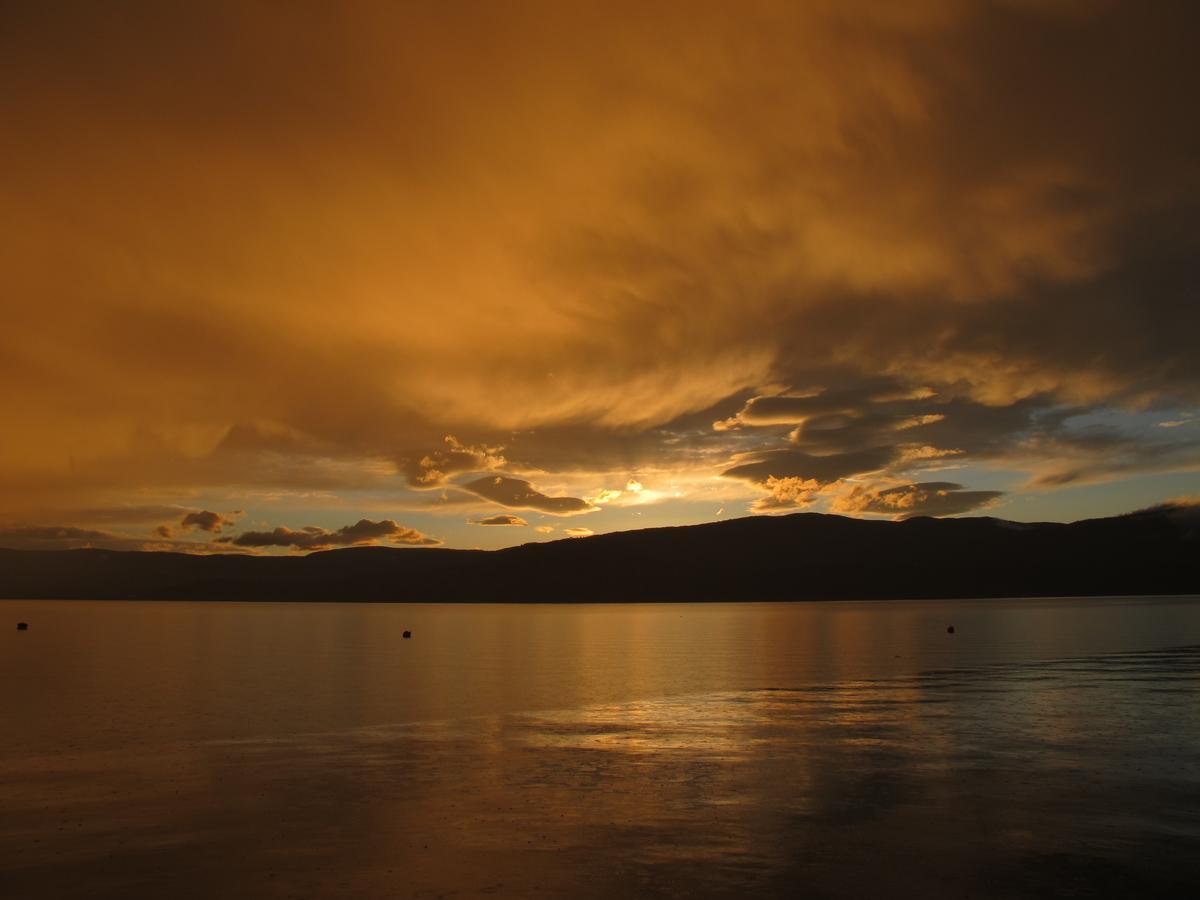Lakeshore B&B Kelowna Esterno foto